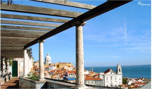 miradouro de santa luzia lisbon private tour